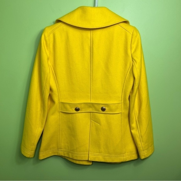 J. Crew majesty yellow button pea coat size 4 great condition - Picture 7 of 9